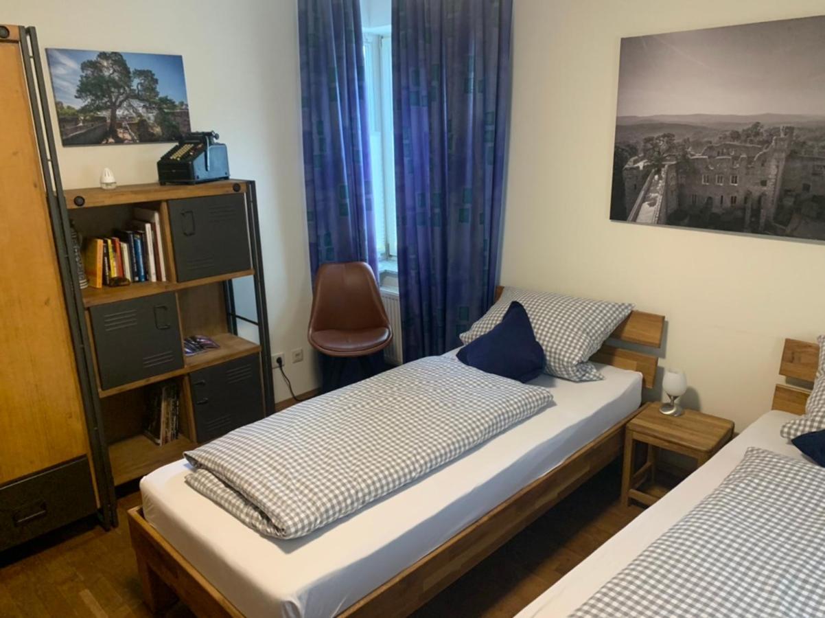 Doppelzimmer Bensheim Exterior photo